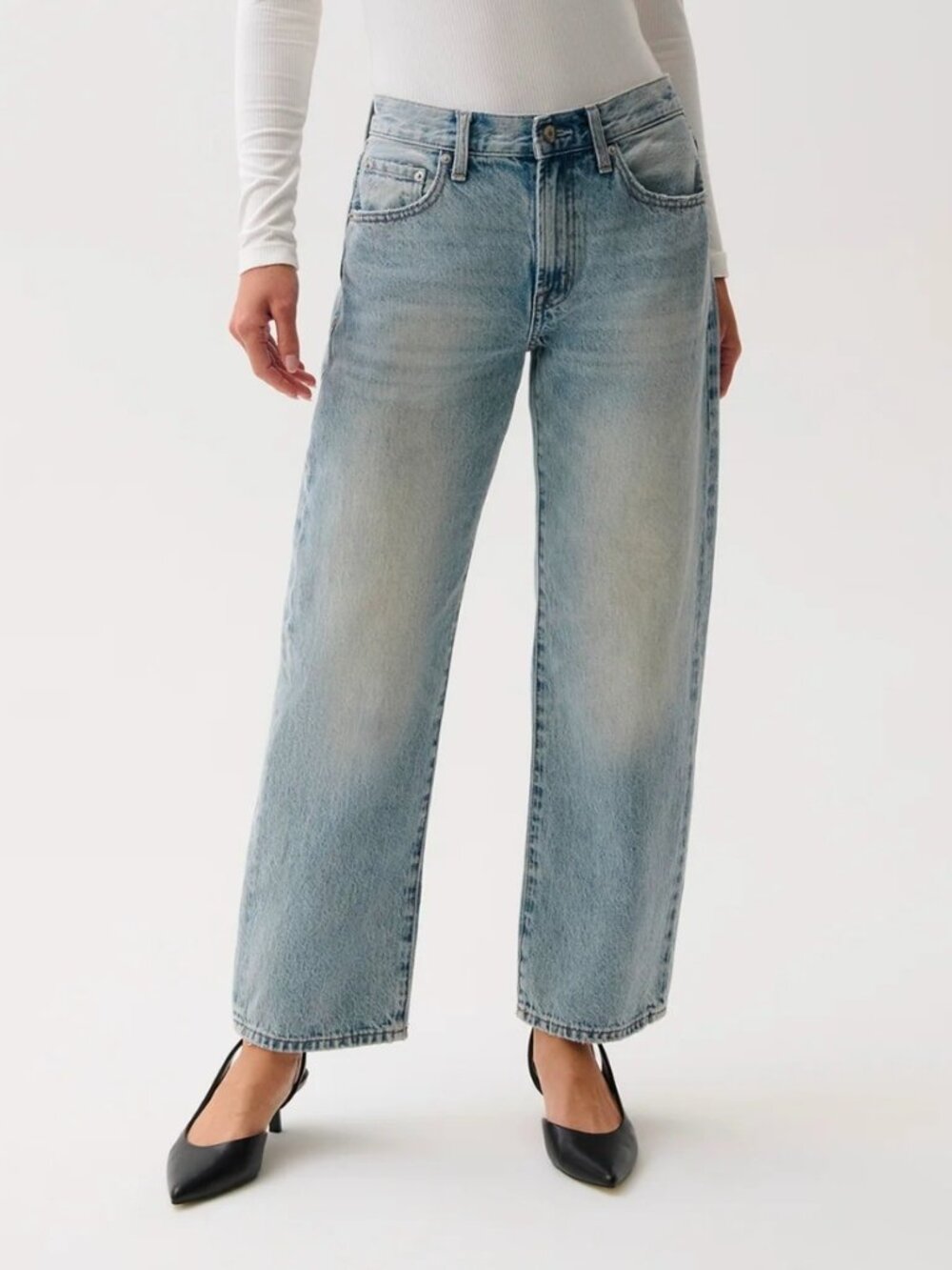 PISTOLA PETITE Lexi Mid Rise Bowed Straight Jean - Bowie